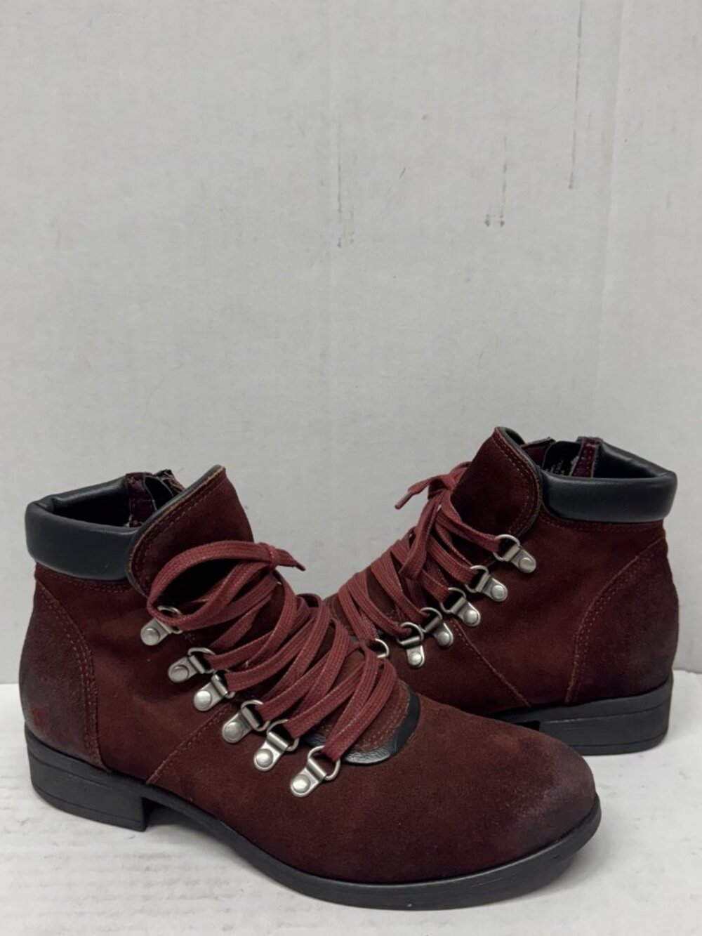 MIZ MOOZ NUBUCK LEATHER BOOT LACE UP WINE 37EU / 7US Z-259